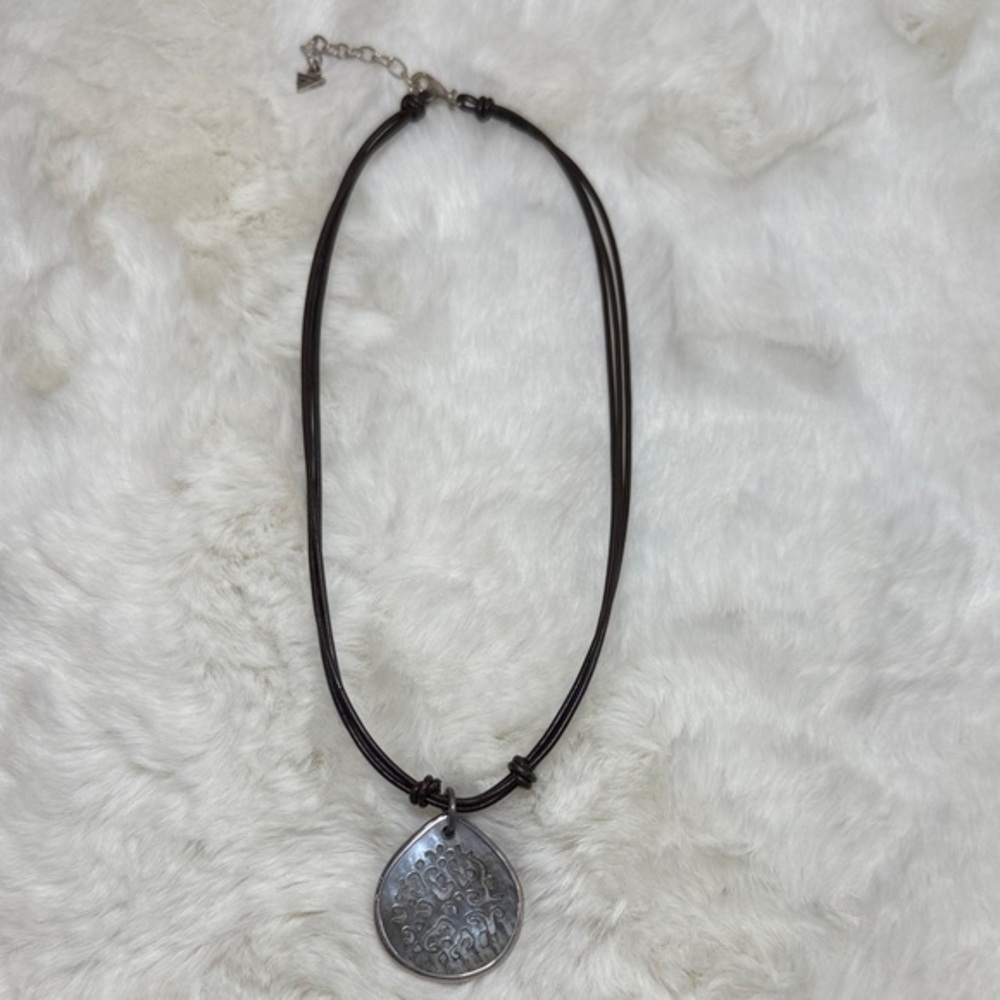Silpada SS 925 Leather Cord Abalone Carved Lip Shell Adjustable Necklace